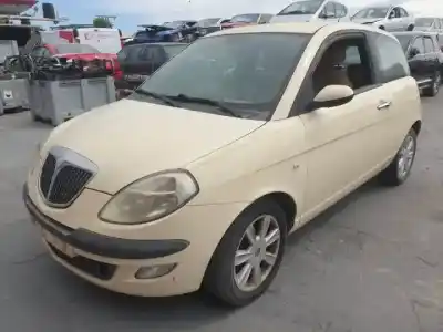 Здавання транспортного засобу LANCIA YPSILON (101) 188A9000 року 2003 потужний 