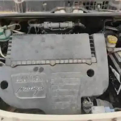 Veicolo di demolizione lancia ypsilon (101) 188a9000 dell'anno 2003 alimentato 