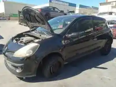 Scrapping Vehicle renault clio iii k9k764 of the year 2005 powered 