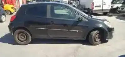 Scrapping Vehicle renault clio iii k9k764 of the year 2005 powered 