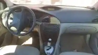 Scrapping Vehicle citroen c5 break 4hx of the year 2001 powered 