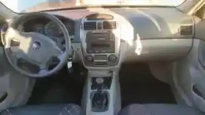 Scrapping Vehicle kia cerato (ld) d4fa of the year 2005 powered 