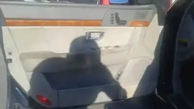 Veículo de Sucata kia opirus (gh) 3.5 do ano 2003 alimentado 