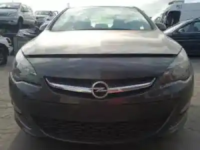 Veicolo di demolizione opel astra j lim. b16dtl dell'anno 2014 alimentato 