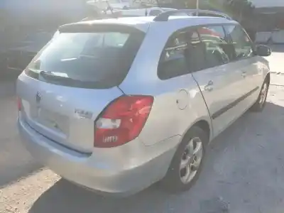 Scrapping Vehicle skoda fabia combi (5j5) cbzb of the year 2010 powered 