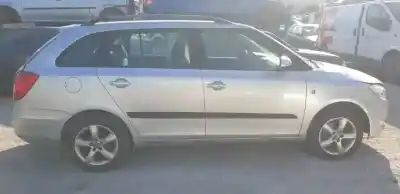 Scrapping Vehicle skoda fabia combi (5j5) cbzb of the year 2010 powered 