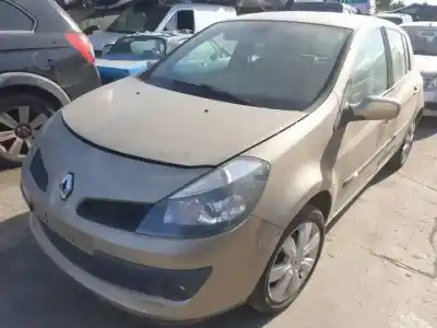 Утилизация автомобиля RENAULT CLIO III K4M801 года 2007 питание 