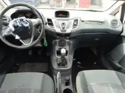 Здавання транспортного засобу ford fiesta (cb1) snjb року 2008 потужний 