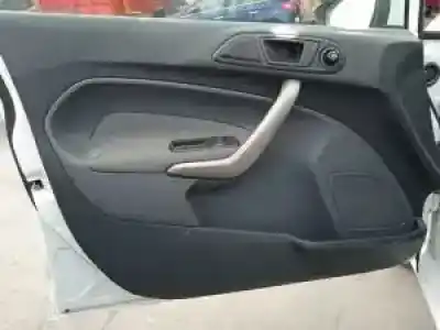 Здавання транспортного засобу ford fiesta (cb1) snjb року 2008 потужний 