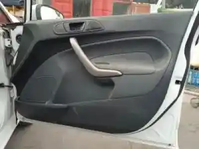 Здавання транспортного засобу ford fiesta (cb1) snjb року 2008 потужний 