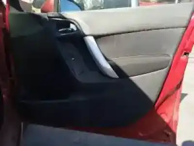 Veículo de Sucata citroen c3 8hz do ano 2009 alimentado 