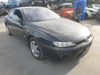 Vehicul casat peugeot 406 coupe (s1/s2) 4hx al anului 2001 alimentat 