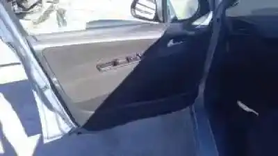 Veículo de Sucata peugeot 207 9h01 do ano 2009 alimentado 