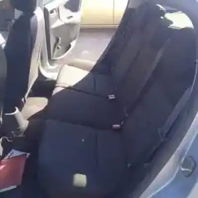 Veículo de Sucata peugeot 207 9h01 do ano 2009 alimentado 