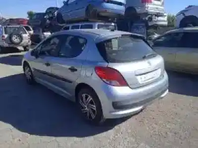 Veículo de Sucata peugeot 207 9h01 do ano 2009 alimentado 