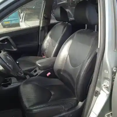 Veículo de Sucata toyota rav 4 (a3) 2adfhv do ano 2005 alimentado 