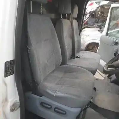 Здавання транспортного засобу ford transit combi (tt9) srfa року 2008 потужний 