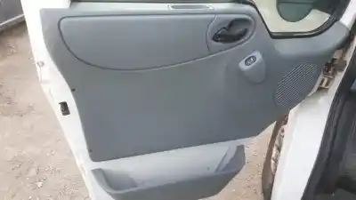 Здавання транспортного засобу ford transit combi (tt9) srfa року 2008 потужний 