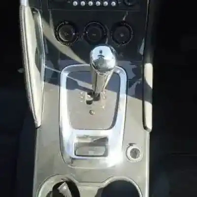 Sloopvoertuig peugeot 3008 (t84) 9h05 van het jaar 2011 aangedreven 