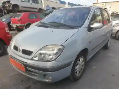 Scrapping Vehicle renault scenic (ja..) f9qk7 of the year 2001 powered 