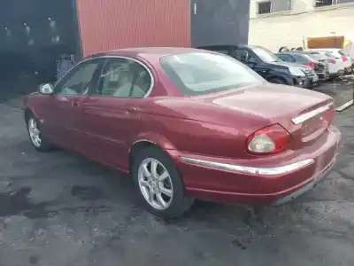 Здавання транспортного засобу jaguar x-type i (x400) 2.5 v6 a las 4 ruedas року 2003 потужний 