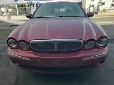 Здавання транспортного засобу jaguar x-type i (x400) 2.5 v6 a las 4 ruedas року 2003 потужний 