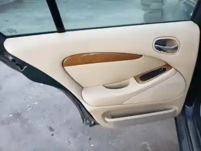 Здавання транспортного засобу jaguar s-type ii (x200) 4.0 v8 року 1998 потужний 