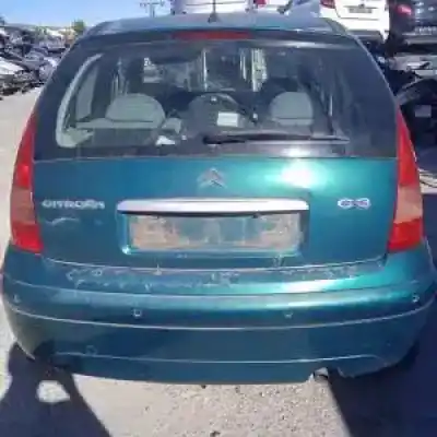 Veículo de Sucata citroen c3 8hx do ano 2002 alimentado 