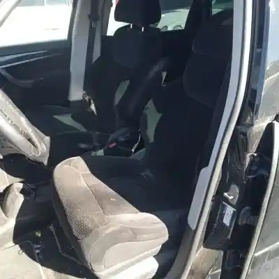 Veículo de Sucata citroen c4 picasso i monospace (ud_) 2.0 hdi 138 do ano 2007 alimentado 