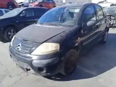 Veicolo di demolizione citroen c3 8hz dell'anno 2002 alimentato 