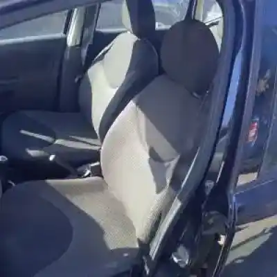 Veicolo di demolizione citroen c3 8hz dell'anno 2002 alimentato 