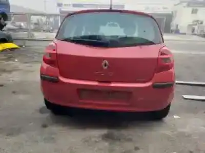 Veículo de Sucata renault clio iii k9k768 do ano 2007 alimentado 
