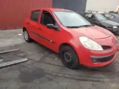 Veículo de Sucata renault clio iii k9k768 do ano 2007 alimentado 