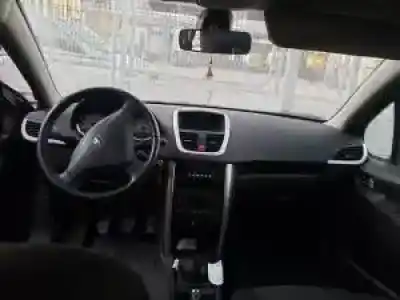 Scrapping Vehicle peugeot 207 1.4 16v vti cat (8fs / ep3) of the year 2006 powered 