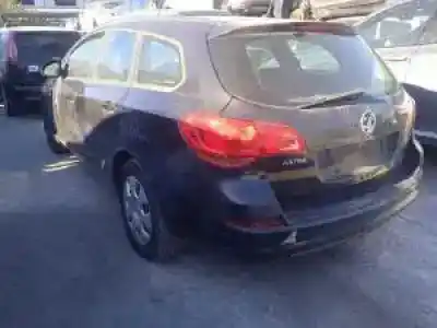 Sloopvoertuig opel astra j lim. a17dte van het jaar 2010 aangedreven 