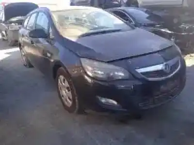 Sloopvoertuig opel astra j lim. a17dte van het jaar 2010 aangedreven 