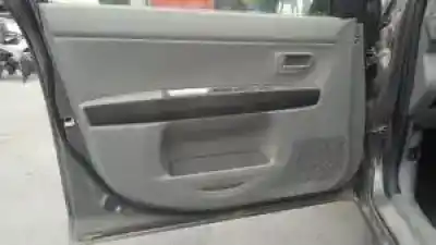 Vehicul casat mazda 2 berlina (dy) fxja al anului 2003 alimentat 