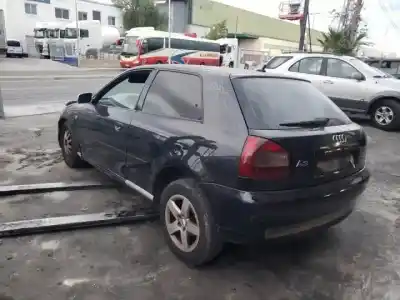 Здавання транспортного засобу audi a3 (8l) ahf року 1996 потужний 