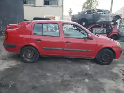Scrapping Vehicle renault clio ii symbol k7j700 of the year 2001 powered 