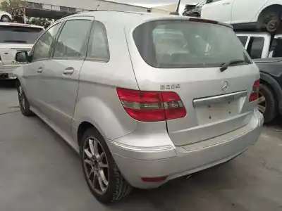 Veículo de Sucata MERCEDES                                           CLASE B (W245)                                                                                                                                                                                                                                             200 CDI (245.208)                                                                                                                                                                                                                                          do ano 2009 alimentado 640941