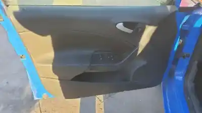 Здавання транспортного засобу seat ibiza (6j5) bls року 2008 потужний 