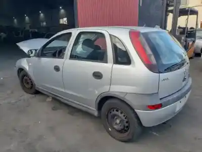 Veículo de Sucata opel corsa c z14xe do ano 2000 alimentado 