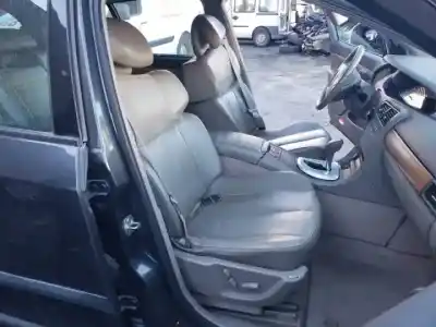 Здавання транспортного засобу renault vel satis (bj0) p9x701 року 2002 потужний 