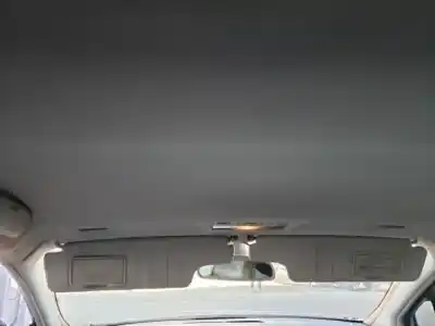 Здавання транспортного засобу renault vel satis (bj0) p9x701 року 2002 потужний 