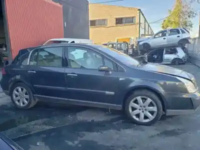 Здавання транспортного засобу renault vel satis (bj0) p9x701 року 2002 потужний 