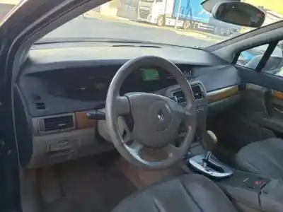 Здавання транспортного засобу renault vel satis (bj0) p9x701 року 2002 потужний 