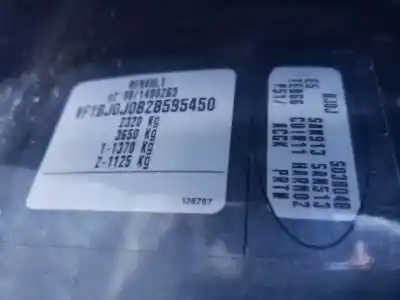 Здавання транспортного засобу renault vel satis (bj0) p9x701 року 2002 потужний 