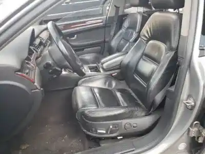 Здавання транспортного засобу audi a8 (4e2) asb року 2003 потужний 