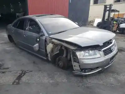 Здавання транспортного засобу audi a8 (4e2) asb року 2003 потужний 