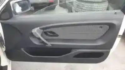 Vehicul casat bmw serie 3 compact (e46) n42b18a al anului 2001 alimentat 